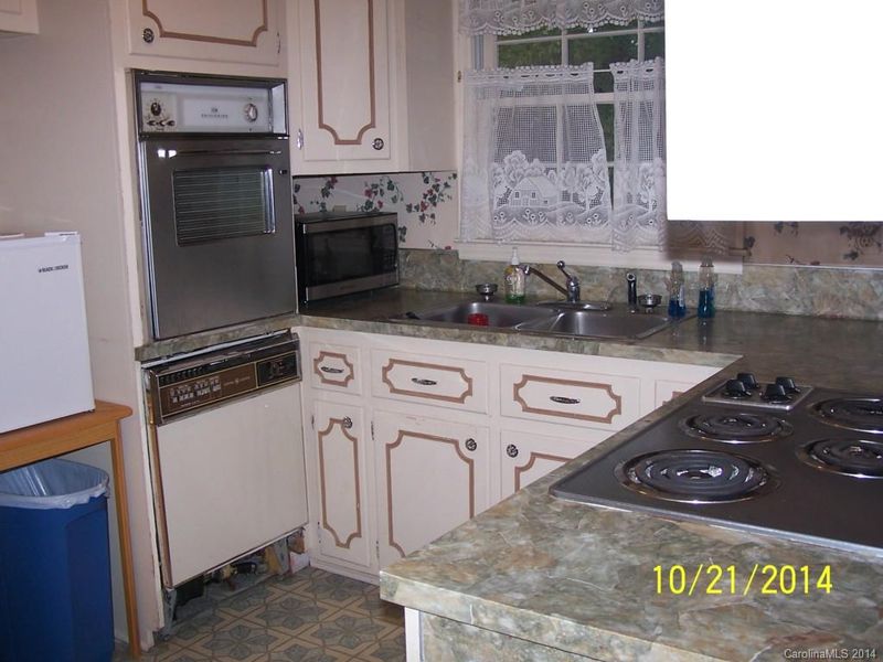 258 Stonewall Cir, Concord, NC 28027