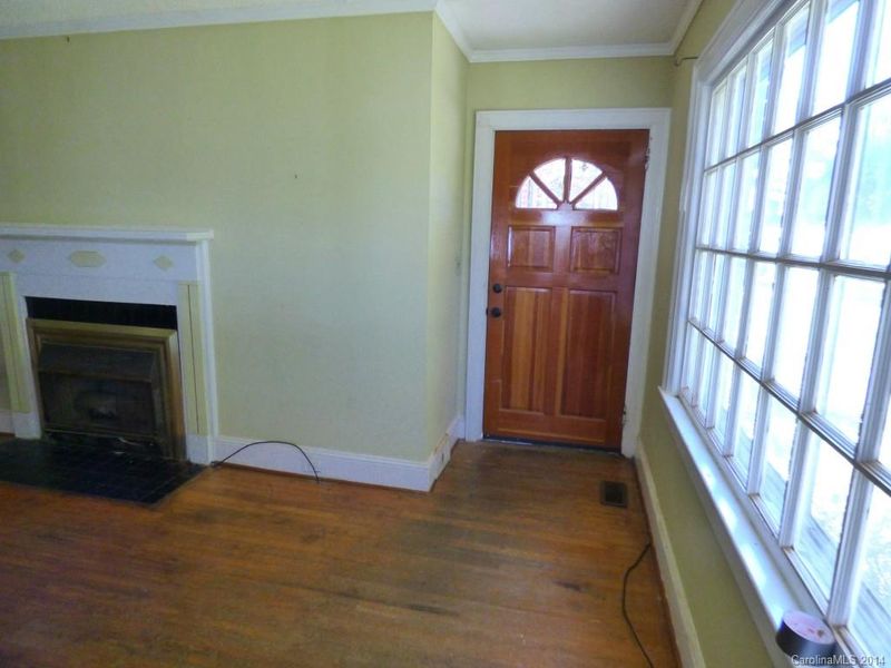 4113 Commonwealth Ave, Charlotte, NC 28205