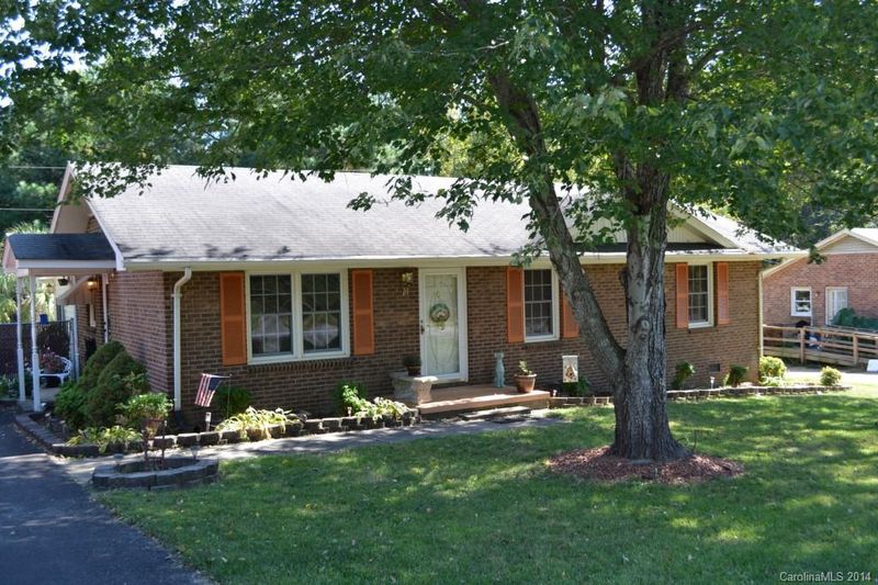 24 Oklahoma St, York, SC 29745