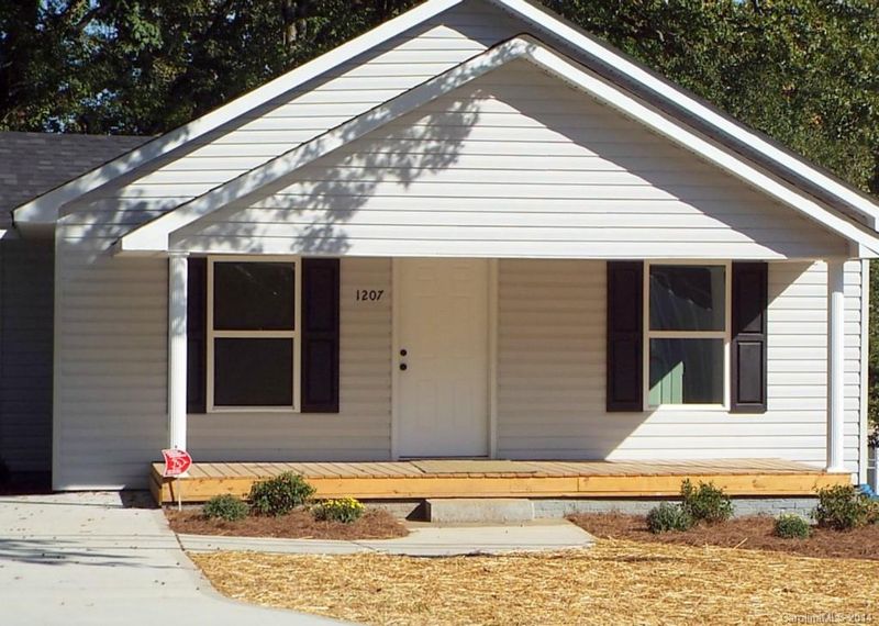 1207 Oakwood Ave, Kannapolis, NC 28083