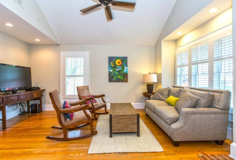 716 35th St E, Charlotte, NC 28205