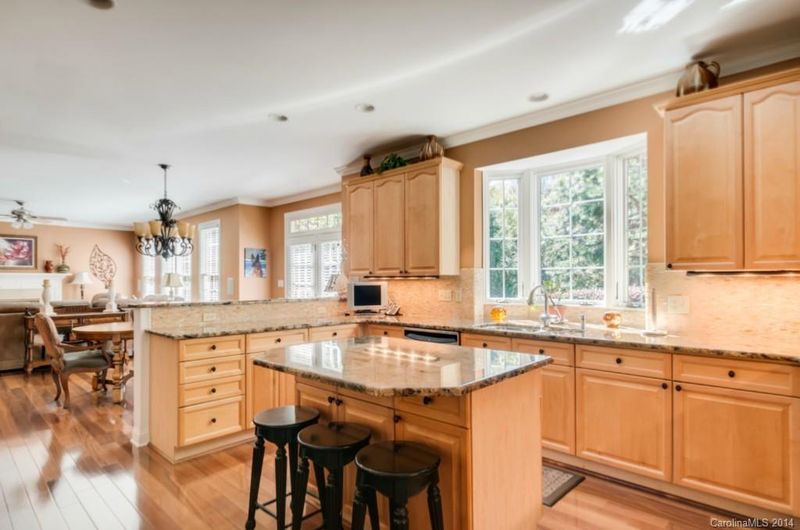506 Streamside Ln, Marvin, NC 28173