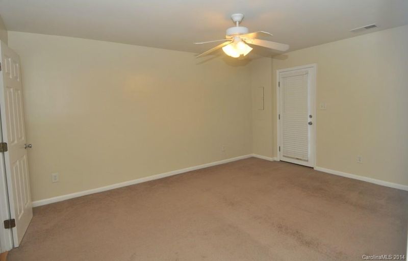814 Tiger Ln #47, Charlotte, NC 28262