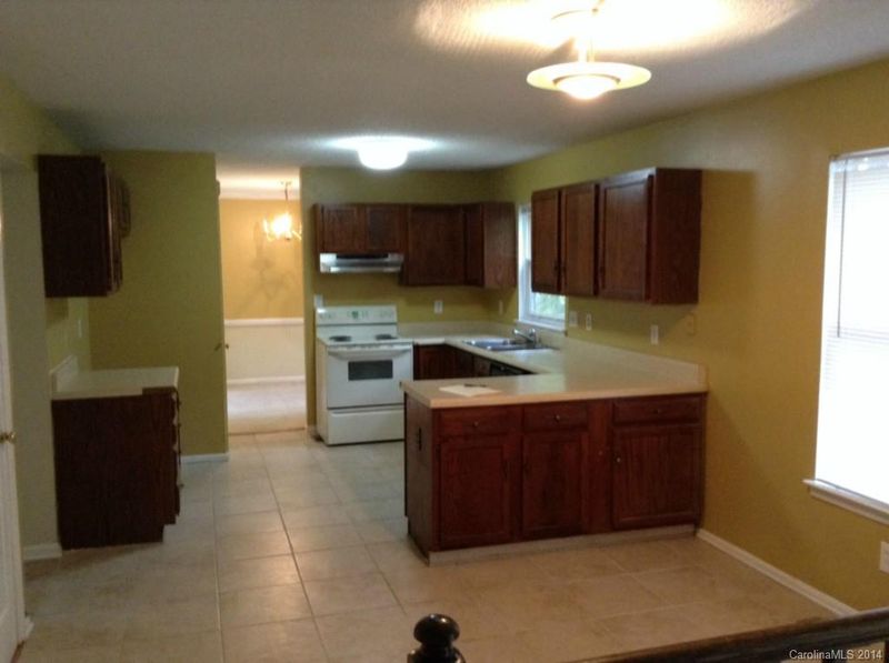 2201 Flint Glenn Ln, Charlotte, NC 28262