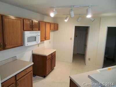 1107 Adirondack Dr, Gastonia, NC 28052
