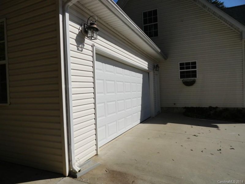 7918 Ridgeview Dr #1, Sherrills Ford, NC 28673