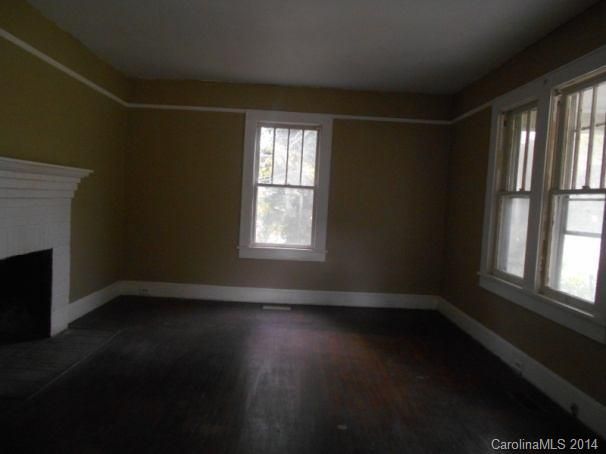 1004 End Ave W, Statesville, NC 28677