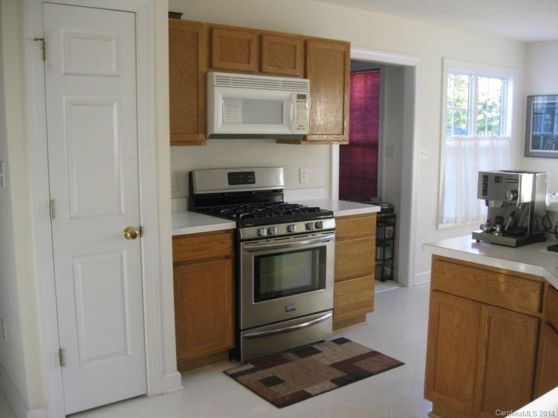1815 Lakeview Dr, Monroe, NC 28112
