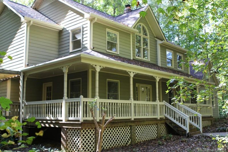 11428 Gladewater Dr, Matthews, NC 28105
