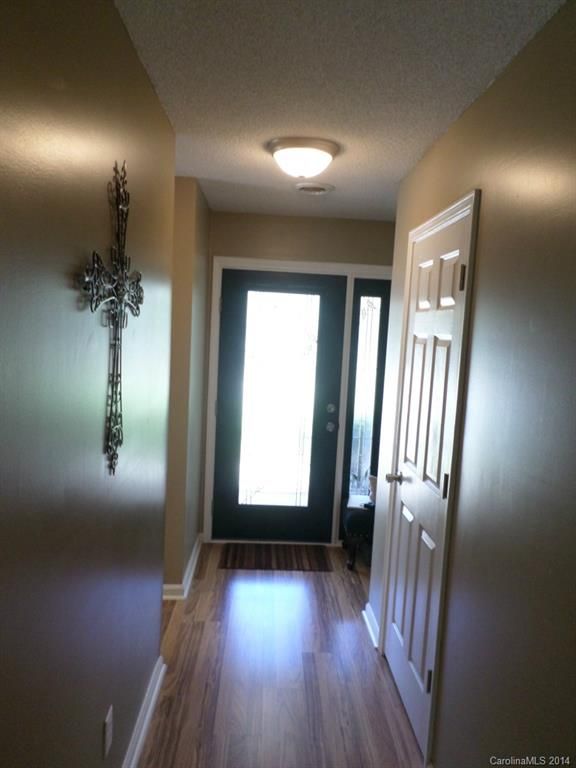 211 Applegate Ln, Fort Mill, SC 29715