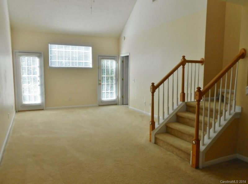 2618 Rozzelles Landing Dr, Charlotte, NC 28214