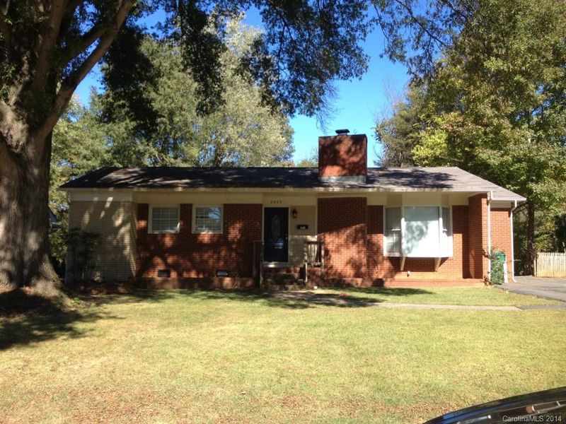 2615 Purser Dr, Charlotte, NC 28215