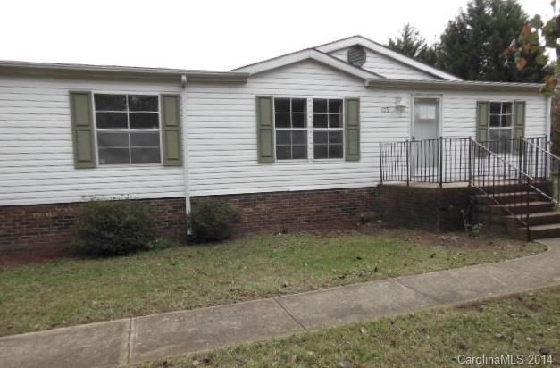 109 Whitewater Ln, Mooresville, NC 28115