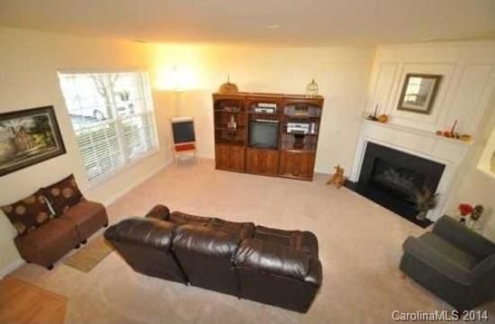 3225 Mannington Dr #000, Charlotte, NC 28270