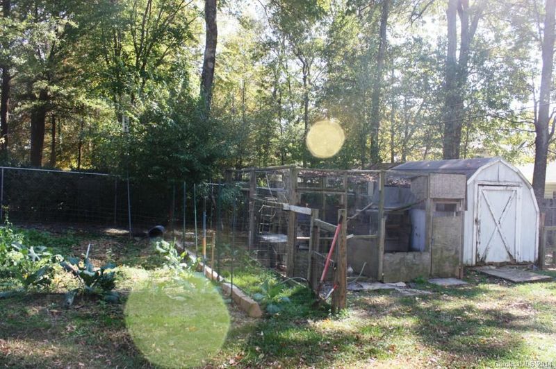 5326 Biederbeck Dr, Charlotte, NC 28212