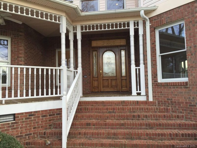 406 NE 4th Ave, Conover, NC 28613