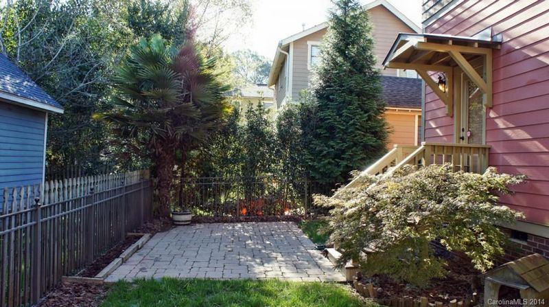 2820 Whiting Ave, Charlotte, NC 28205