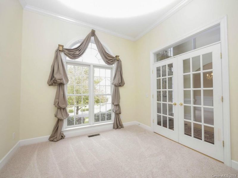 910 Robinbrook Ln, Waxhaw, NC 28173