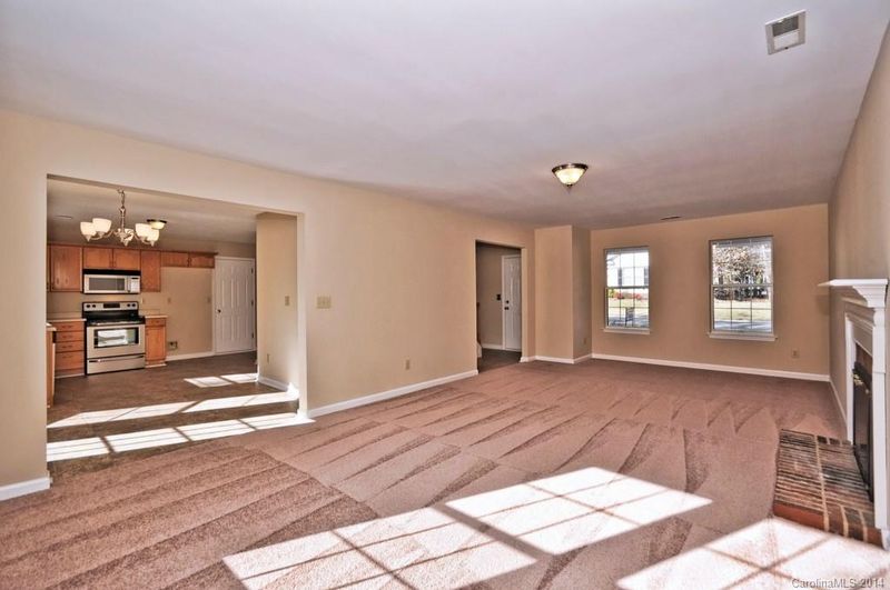 3616 Kristofer Dr, Indian Trail, NC 28079