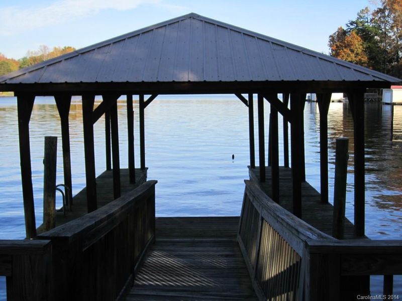 7300 Right Angle St #10, Sherrills Ford, NC 28673