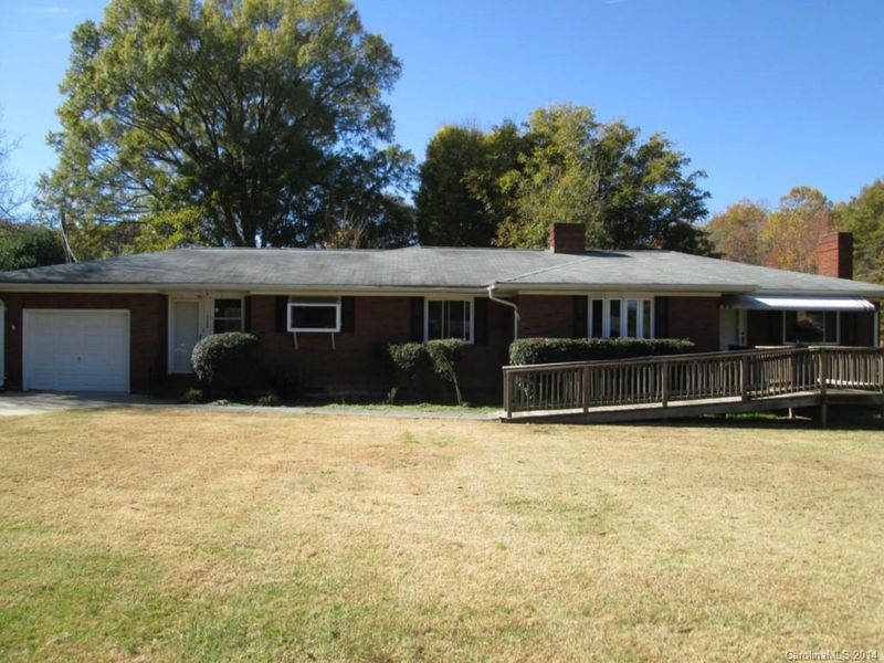 2152 Helen Dr, Concord, NC 28027