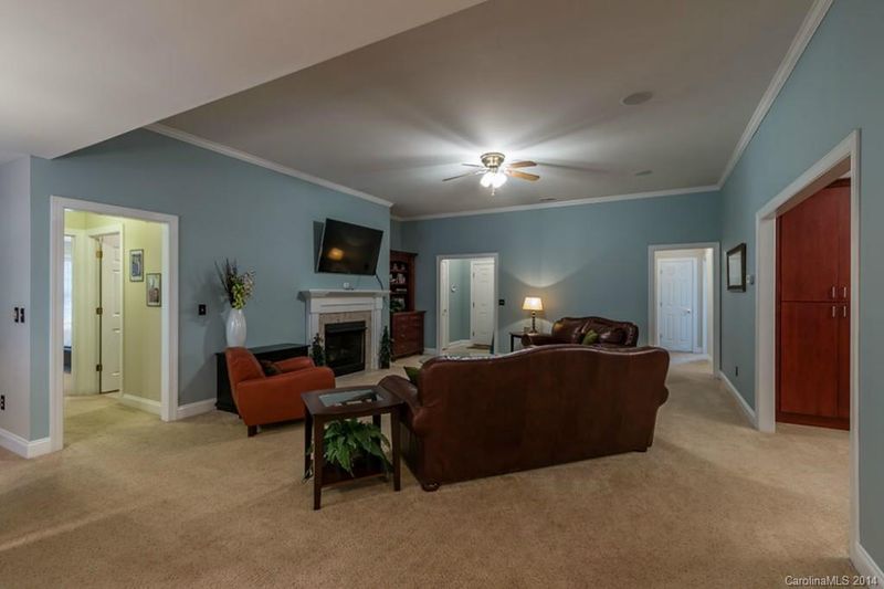377 E Rebound Rd #107, Lancaster, SC 29720