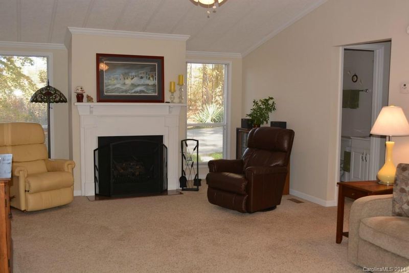 6483 Timberbrook Trl, Stanley, NC 28164