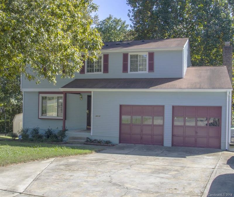 4838 Garvis Dr, Charlotte, NC 28269