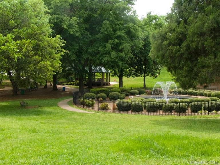 3017 Greenmont Cir, Belmont, NC 28012