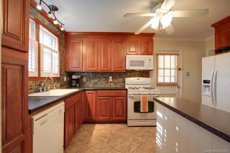 1133 Seneca Pl, Charlotte, NC 28210