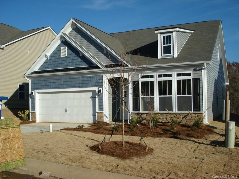 3410 Streamside Dr #467, Davidson, NC 28036