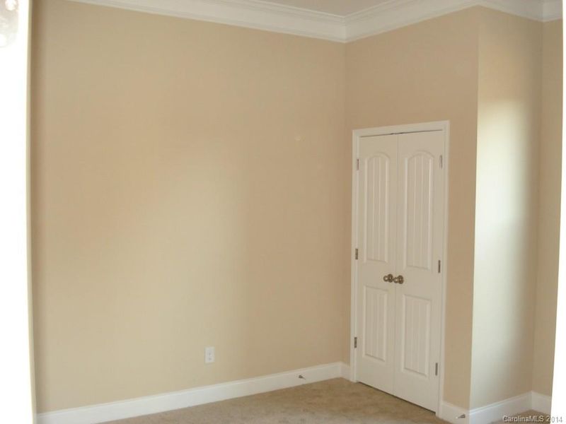 3410 Streamside Dr #467, Davidson, NC 28036
