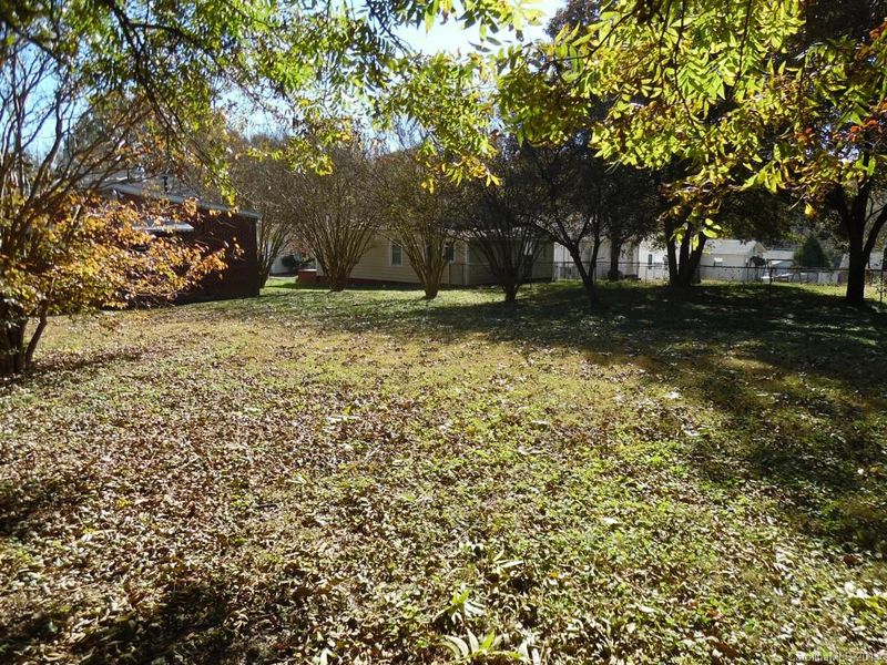 2 Rhyne Pl, Gastonia, NC 28054