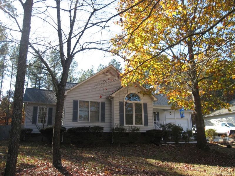 8604 Oldenburg Dr, Mount Pleasant, NC 28124
