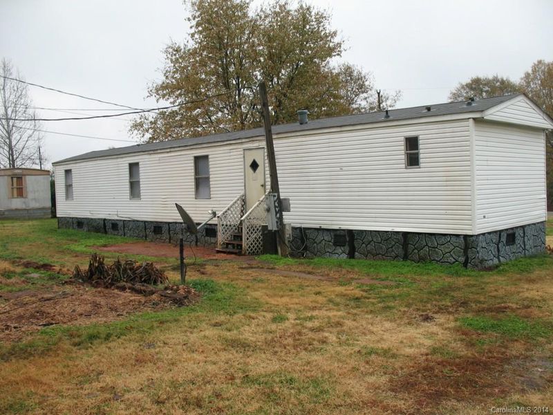 1158 Park Cir, Lincolnton, NC 28092