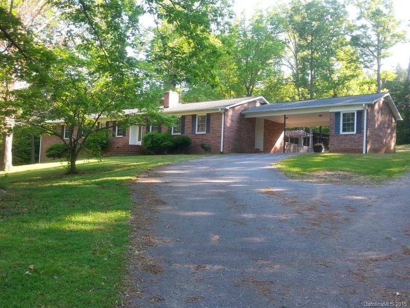 1262 Legion Rd, Hickory Grove, SC 29717