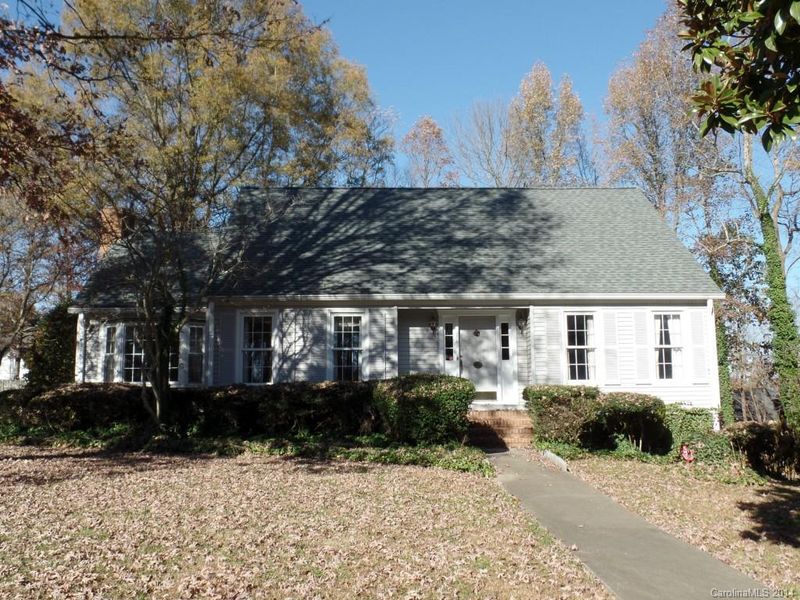 2147 Bertha St, Kannapolis, NC 28083