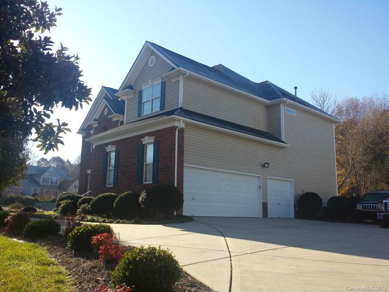 224 Castles Gate Dr, Mooresville, NC 28117