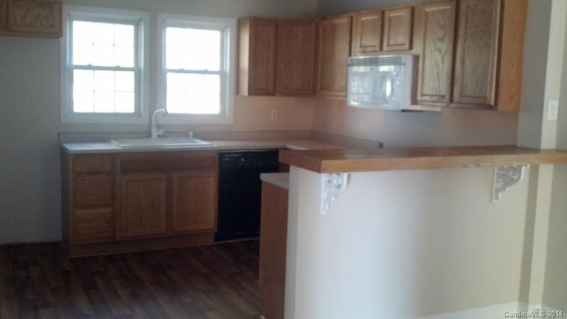 1613 Chapman Ave, Kannapolis, NC 28081