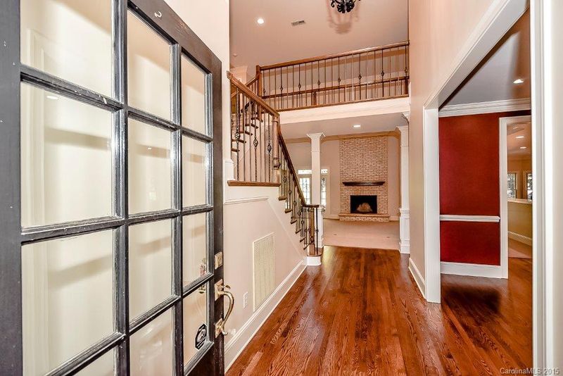 210 Avinger Ln, Davidson, NC 28036