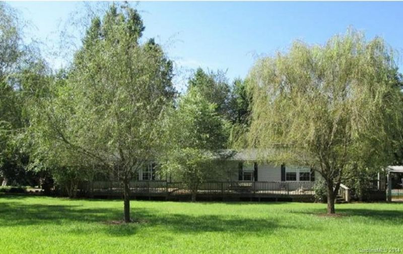 129 Osborne Ln, Statesville, NC 28625