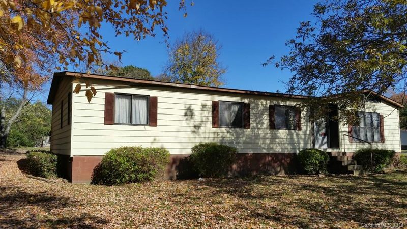 207 Mull Rd, Lincolnton, NC 28092