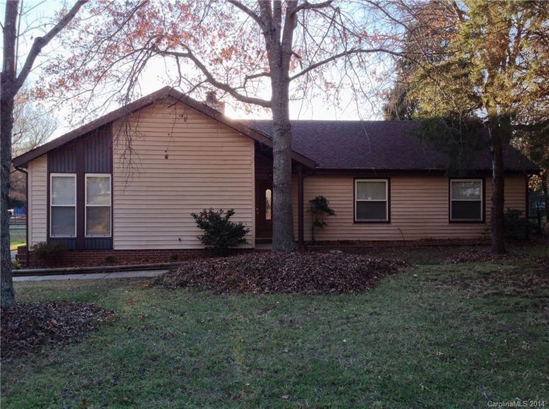 10509 Camelback Cir, Charlotte, NC 28226