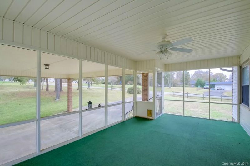 148 Shoreline Loop #9, Mooresville, NC 28117