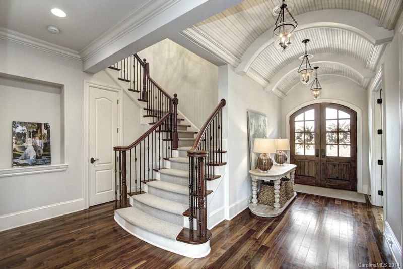 8101 Skye Knoll Dr, Waxhaw, NC 28173