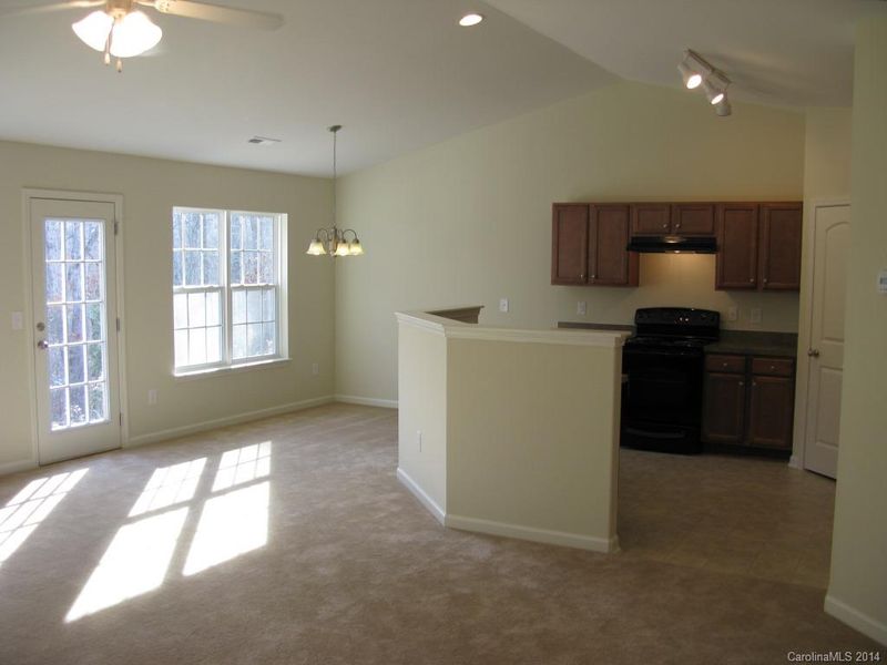 2020 Red Leaf Ct #25, Dallas, NC 28034
