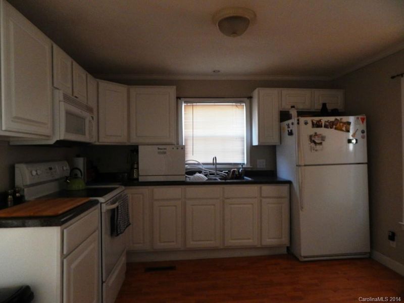 3751 Pine Leaf Cir, Midland, NC 28107