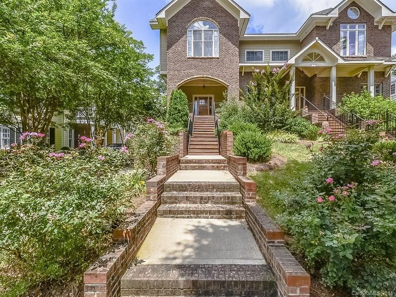 308 Hillside Ave #308, Charlotte, NC 28209