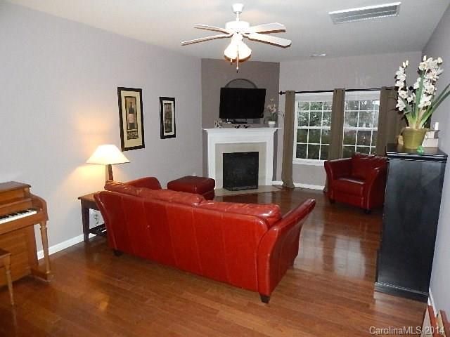 418 Dockside Ln NW, Concord, NC 28027