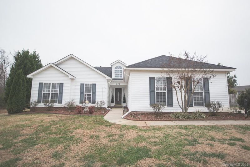 628 Pepper Ann Ln, Matthews, NC 28104